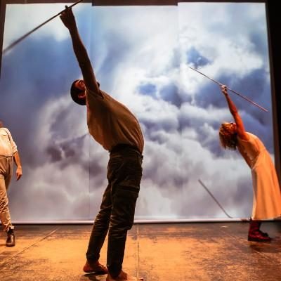 equilibrio natural fondo azul 2